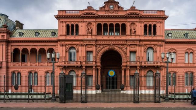 oficializaron el asueto administrativo para el 23 y 30 de diciembre: ¿a quienes alcanza?