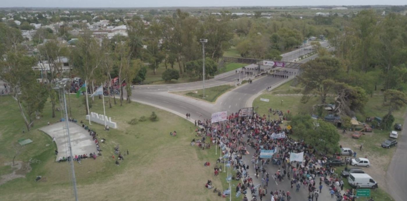 1553696529217.jpeg?height=634&rotate=0&scaleX=1&oh=960&x=6&y=224&width=1267&scaleY=1&ow=1280&&cw=1920&ch=950