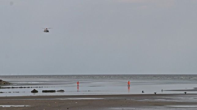 continua la busqueda del pescador desaparecido desde el lunes en el rio de la plata