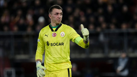 Fernando Muslera hace historia en el arco de Estudiantes