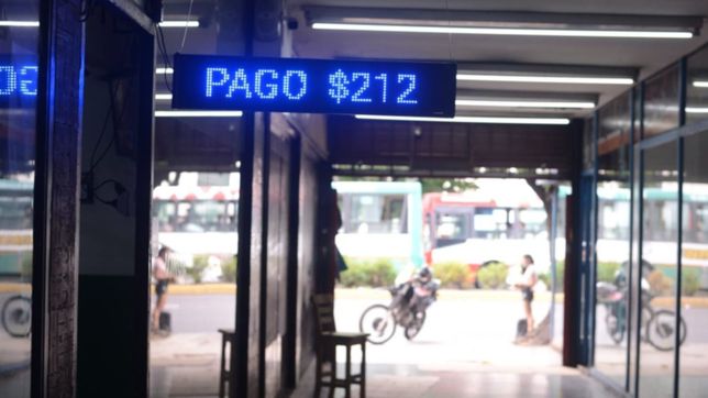 el dolar blue sigue por la nubes y no deja de batir su propio record