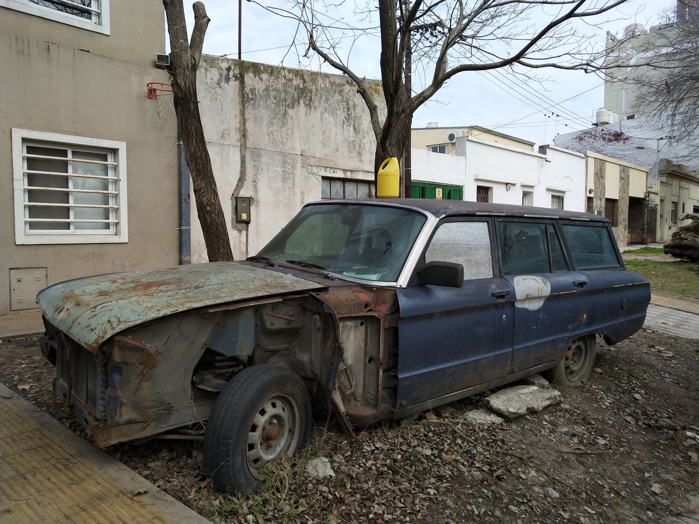 Autos abandonados (4).JPG