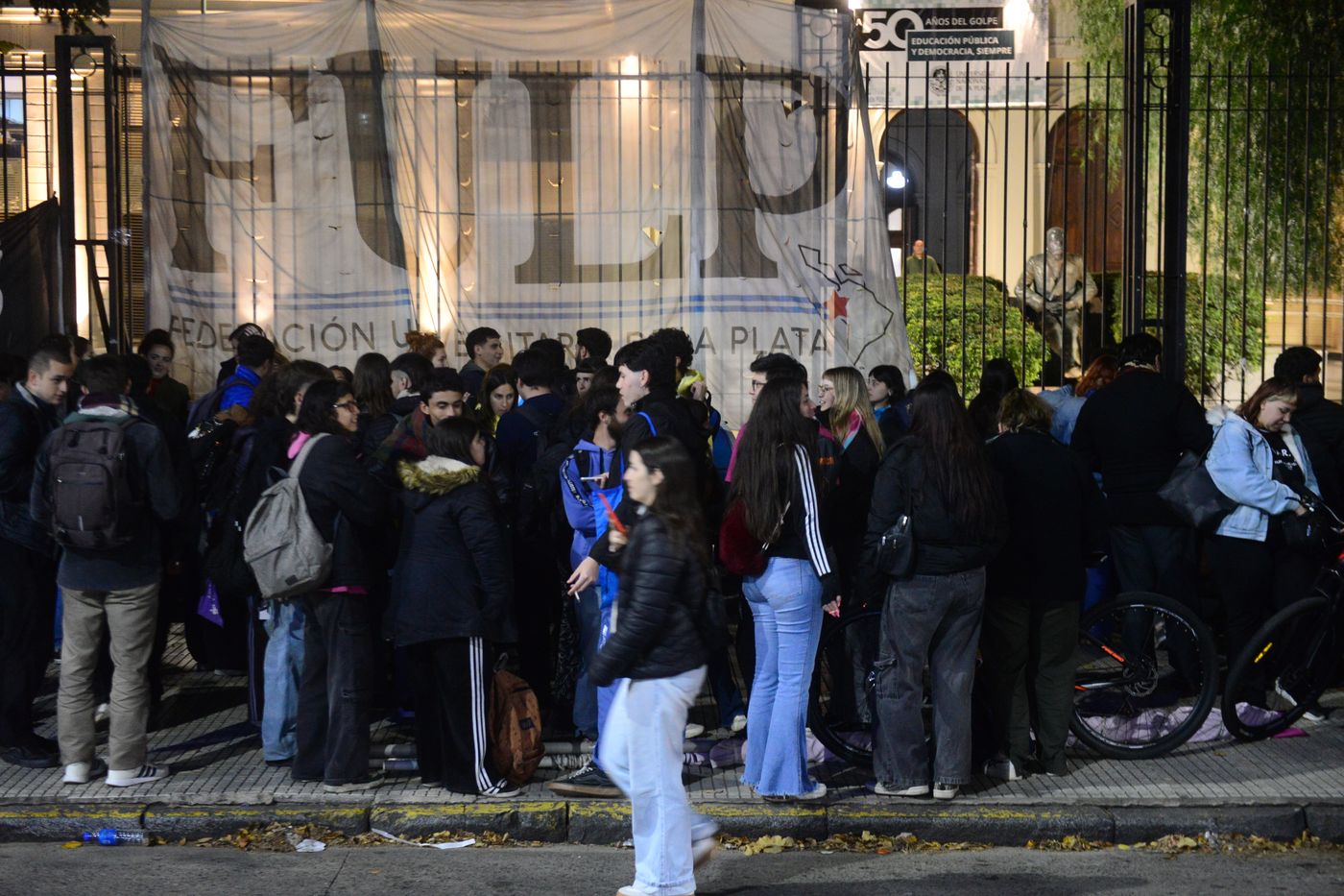 Vigilia Marcha Federal Universitaria Rectorado (2)