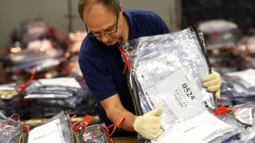 Terminó el escrutinio provisorio de las PASO: ¿cuándo estarán los resultados definitivos?