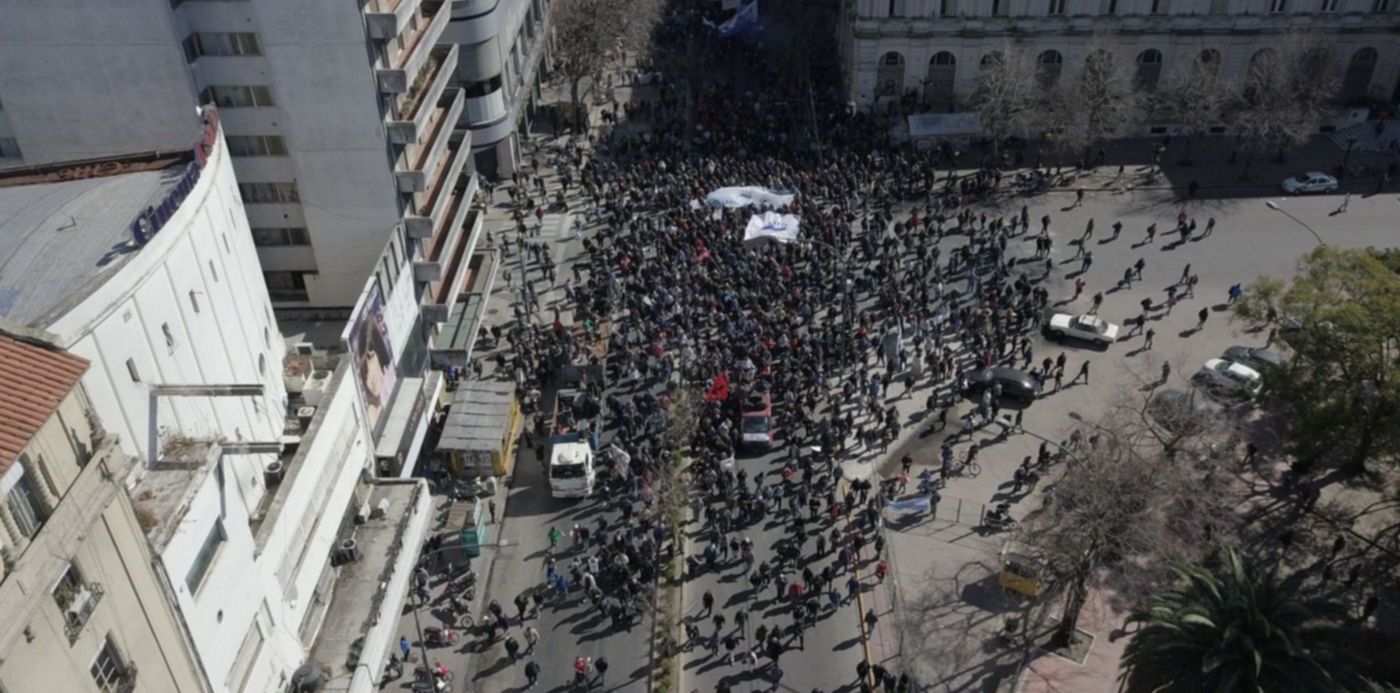 1534960661395.jpg?scaleX=1&scaleY=1&oh=843&y=114&width=1459&rotate=0&x=9&height=729&ow=1500&&cw=1920&ch=950