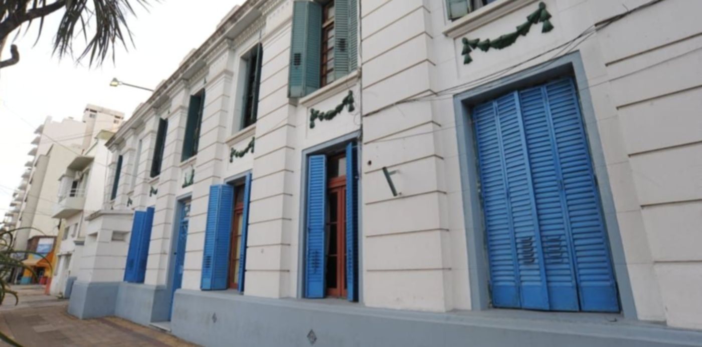 1532463908654.jpeg?x=3&y=120&width=1063&height=532&rotate=0&scaleX=1&scaleY=1&ow=1064&oh=708&&cw=1920&ch=950