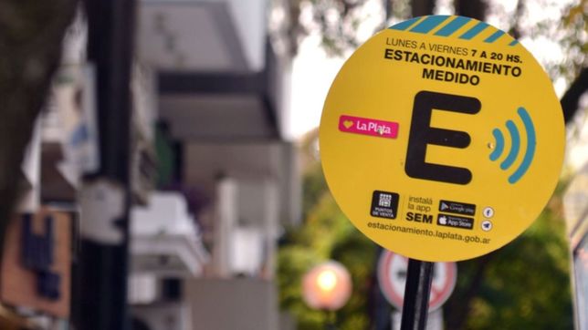 la app del estacionamiento medido le cobro hasta las 2 y exploto: es una estafa