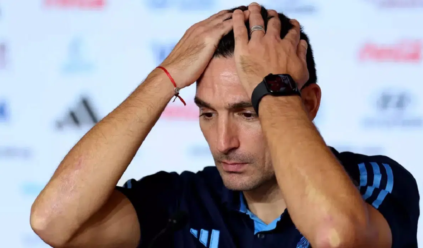 Lionel Scaloni dolor de cabeza