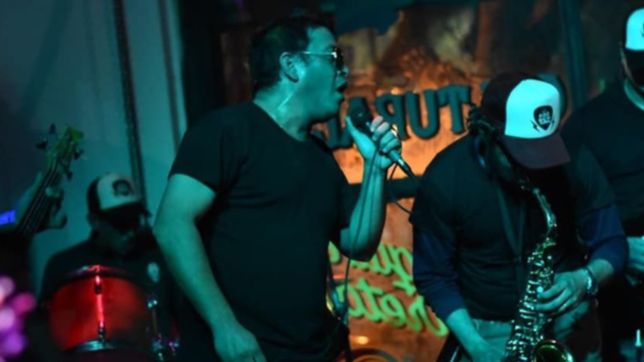 la 600 rock, una banda platense que vibra al compas de la solidaridad