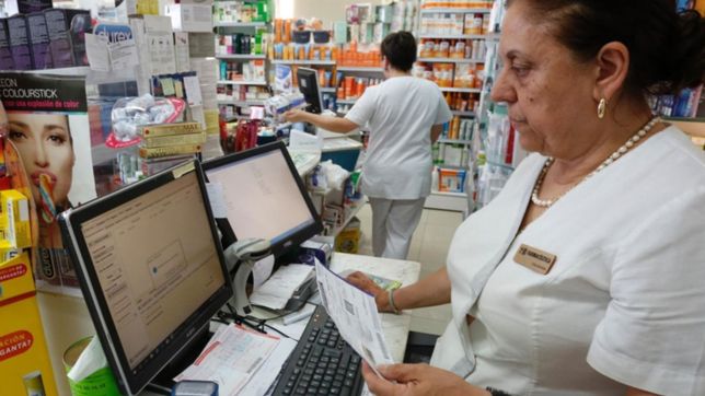 provincia dio luz verde para un nuevo aumento salarial para los farmaceuticos bonaerenses