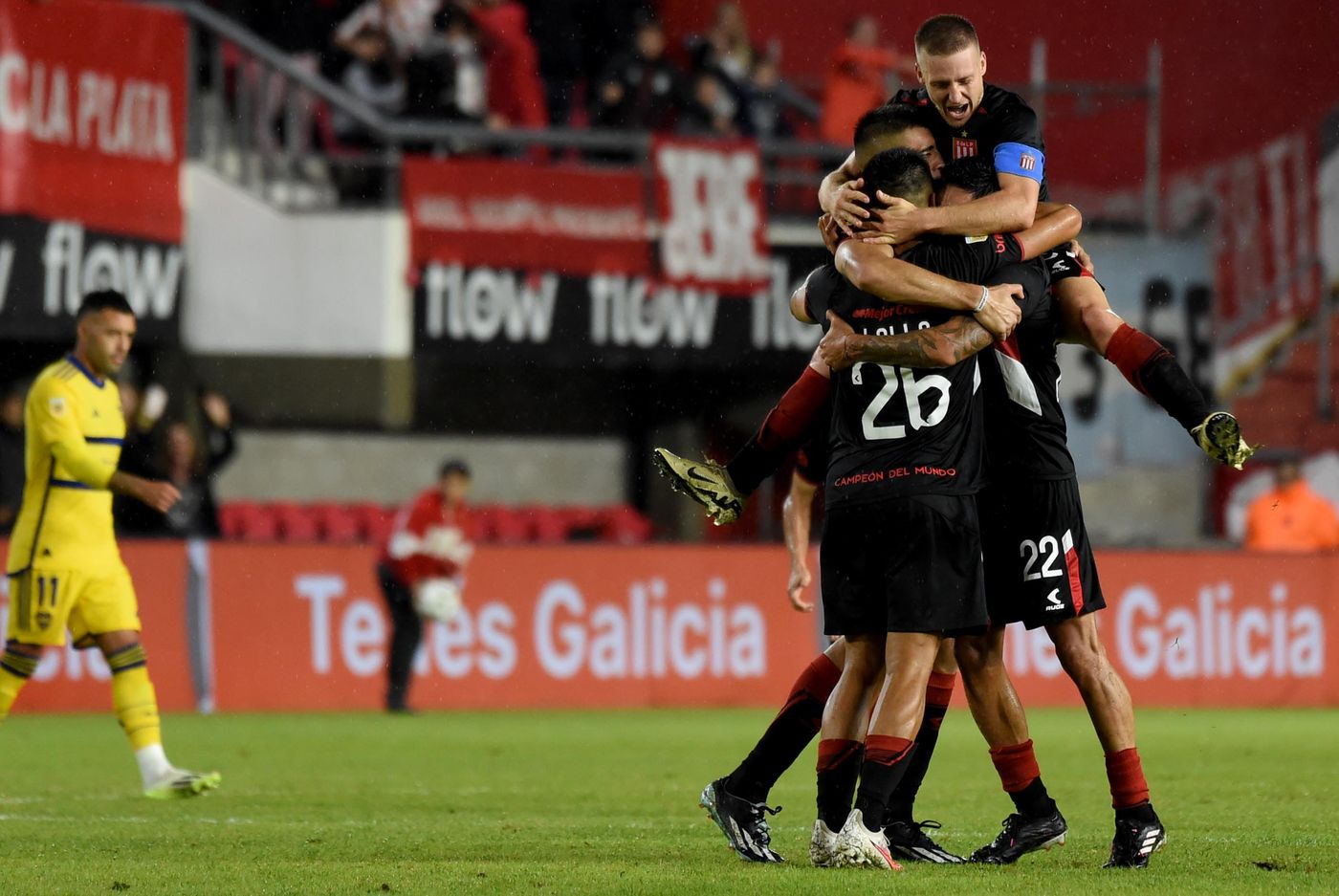 Estudiantes Boca Festejo gol.JPG