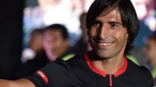 el tecla farias recibio el ofrecimiento de un club para seguir jugando