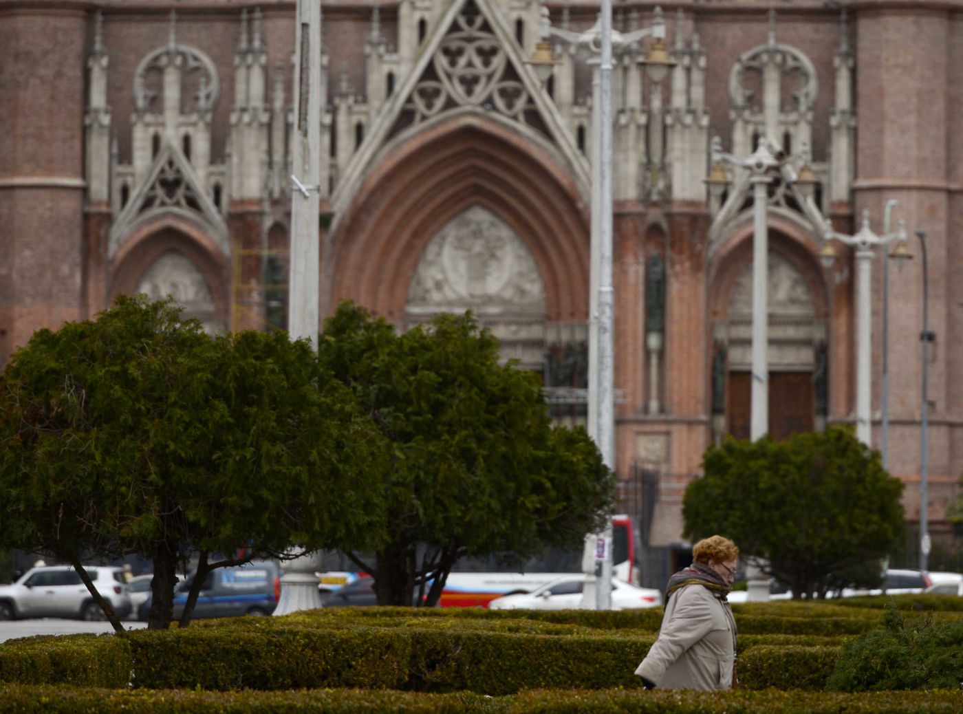 Sigue el frío en La Plata, pero ya sin temperaturas bajo cero, según anticipa el Servicio Meteorológico Nacional.
