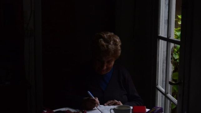 edelap le exige a los usuarios que paguen y pone en duda la continuidad del suministro