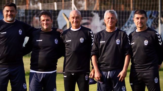 pipo gorosito es el nuevo director tecnico de gimnasia y ya dirigio su primera practica