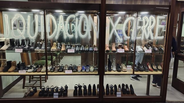 otra historica zapateria de la plata cierra sus puertas luego de cuatro decadas de actividad