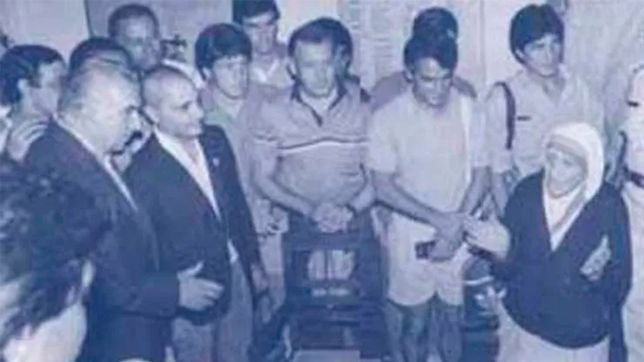 el dia del historico encuentro de un plantel de gimnasia con la madre teresa