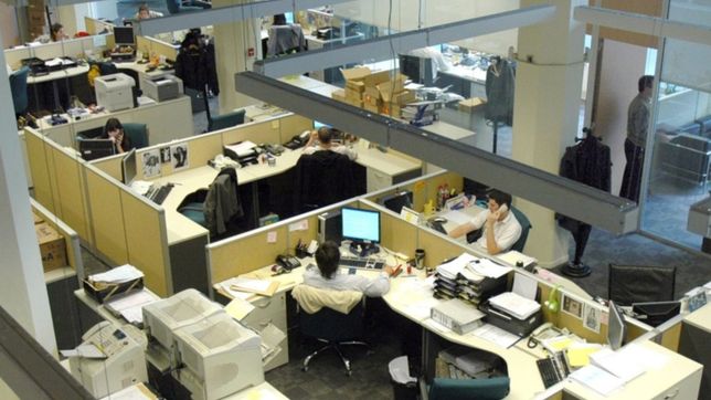 los estatales vuelven a reunirse con el gobierno para acordar un nuevo aumento