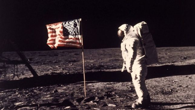 un argentino de la nasa viene al planetario a 50 anos de la llegada a la luna