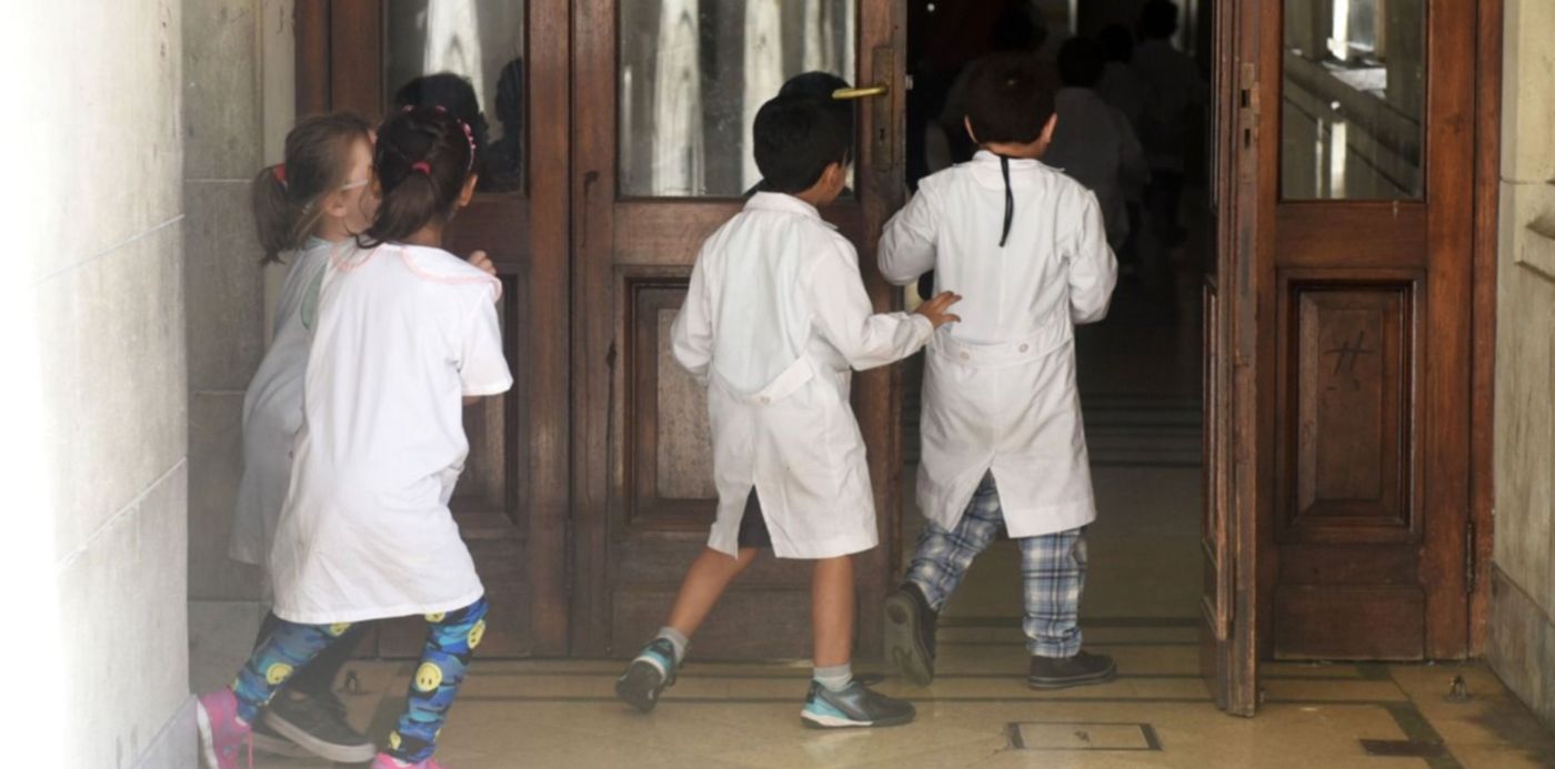Clases presenciales Docentes Aulas