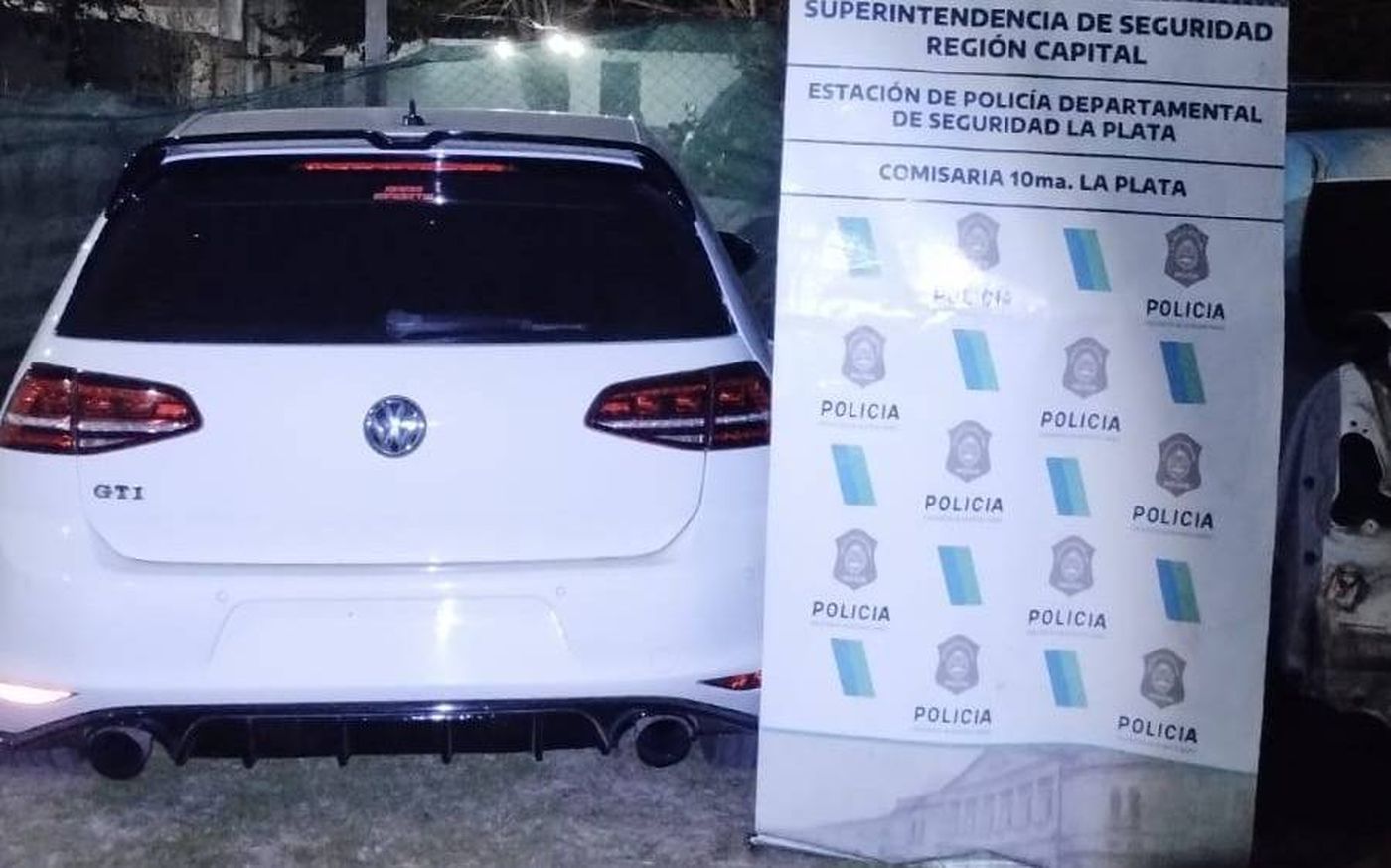 Uno de los vehículos secuestrados durante el operativo en City Bell