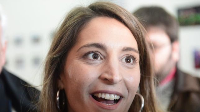 manuela castaneira desembarco en la plata y presento sus propuestas ?anticapitalistas?