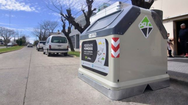 ¿cual es la distancia optima para estacionar cuando hay contenedores de basura?