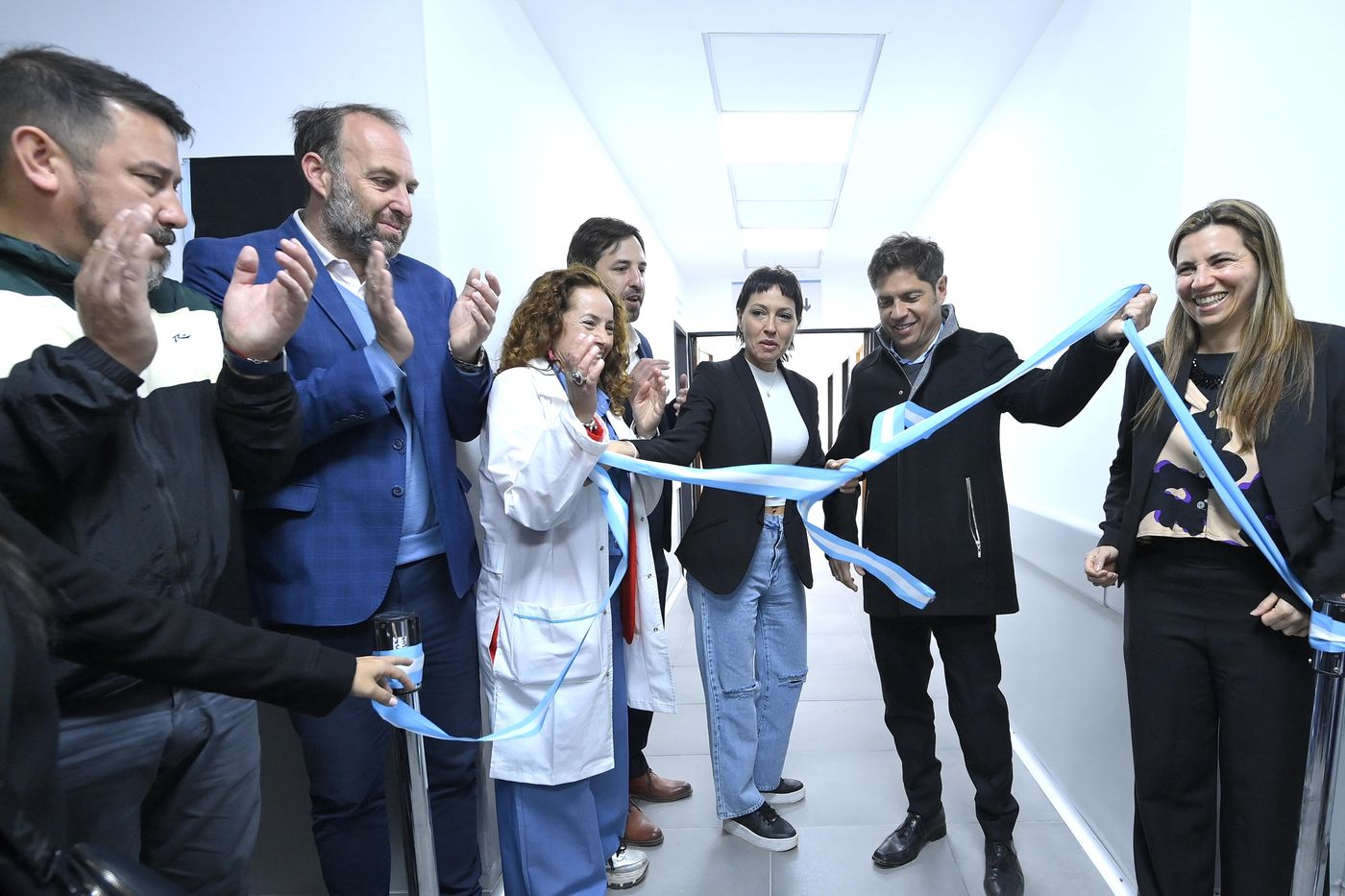 Axel Kicillof hará una campaña austera, enfocado en la inauguración de obras junto a los referentes locales