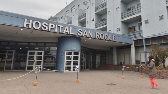 le dio un acv a su papa, fue al hospital de gonnet y cuando salio le habian robado el auto