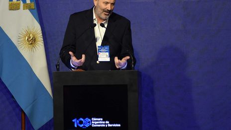 El Gobierno facilita la importación de alimentos para reducir costos y modernizar procesos