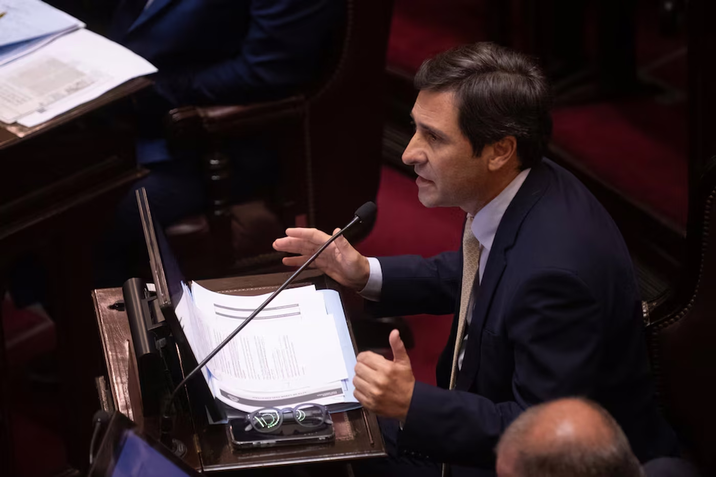 El presidente del PRO en la C&aacute;mara alta, Mart&iacute;n Goerling, maneja tres votos que el oficialismo necesita s&iacute; o s&iacute; para la reforma laboral