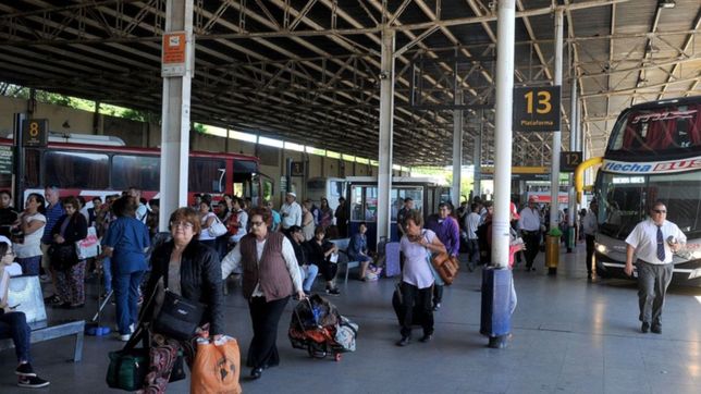 hicieron controles en la terminal de la plata para ver en que condiciones viajan los pasajeros