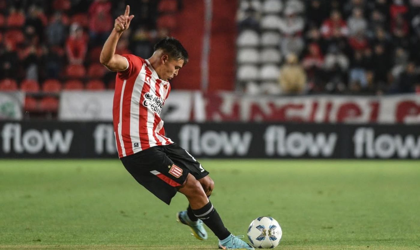 Estudiantes Nehuén Benedetti.jpg