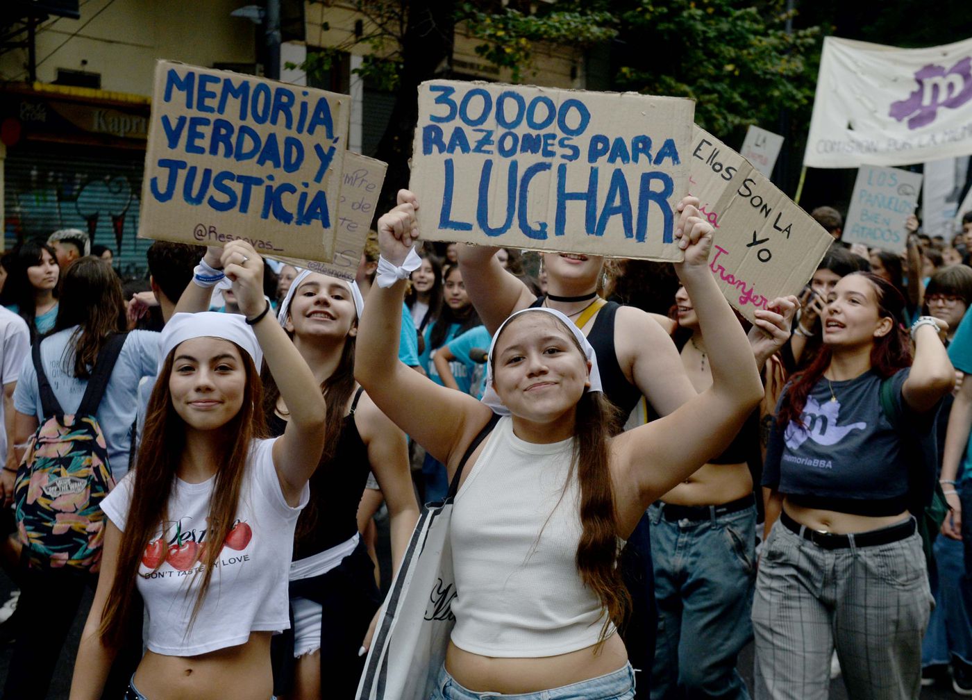 Marcha 24 de marzo Día de la Memoria (18).jpg