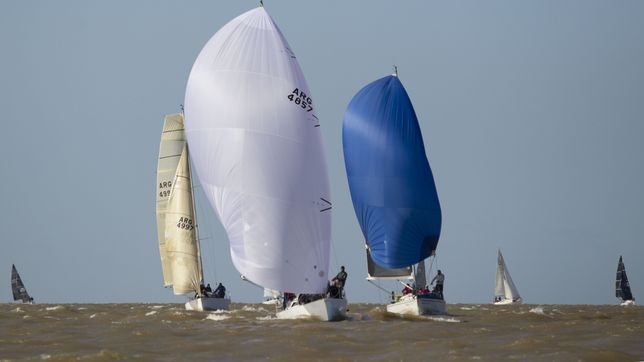 llega a ensenada la gran regata canal magdalena en apoyo de la soberania nacional