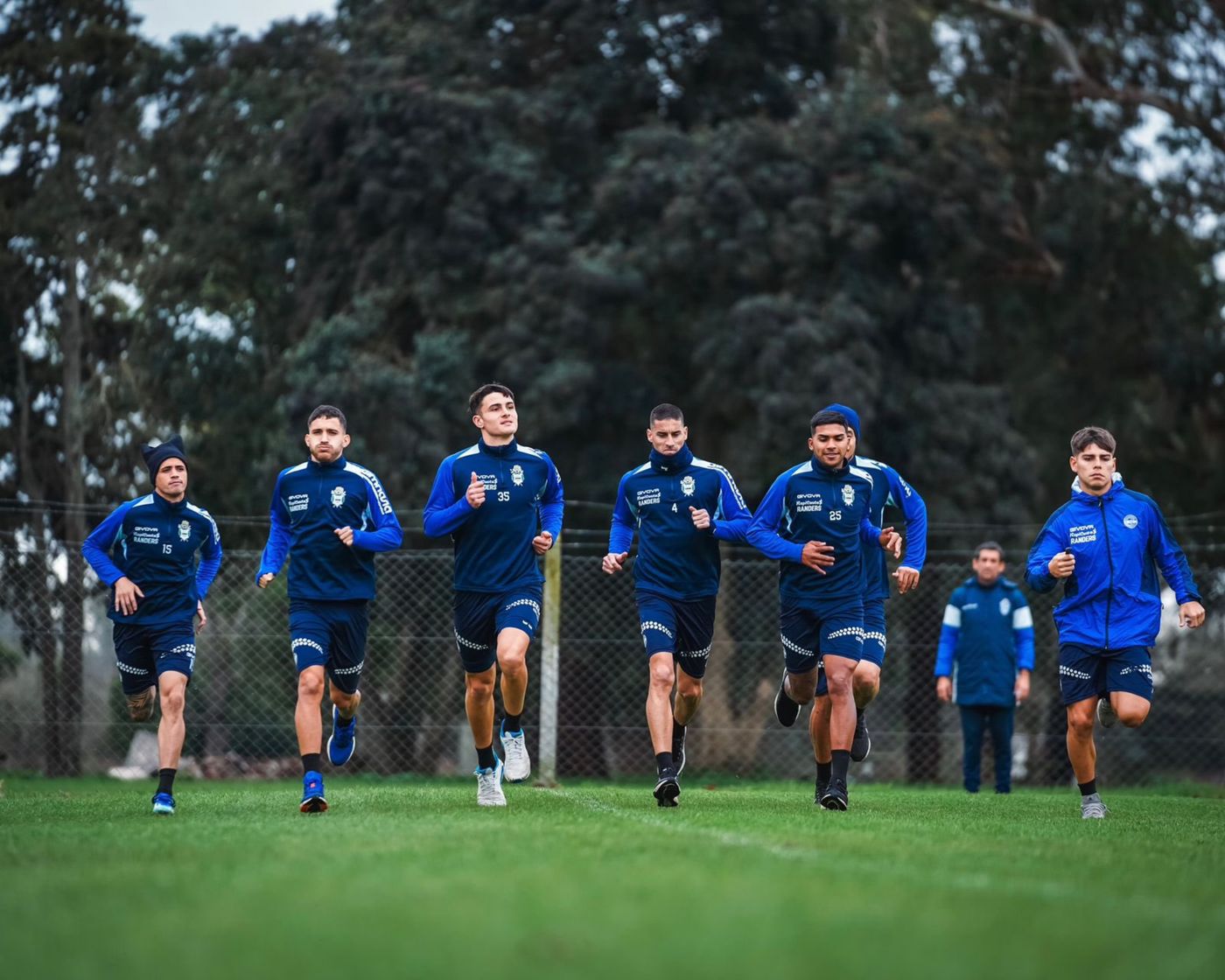 Entrenamiento Gimnasia.jpg