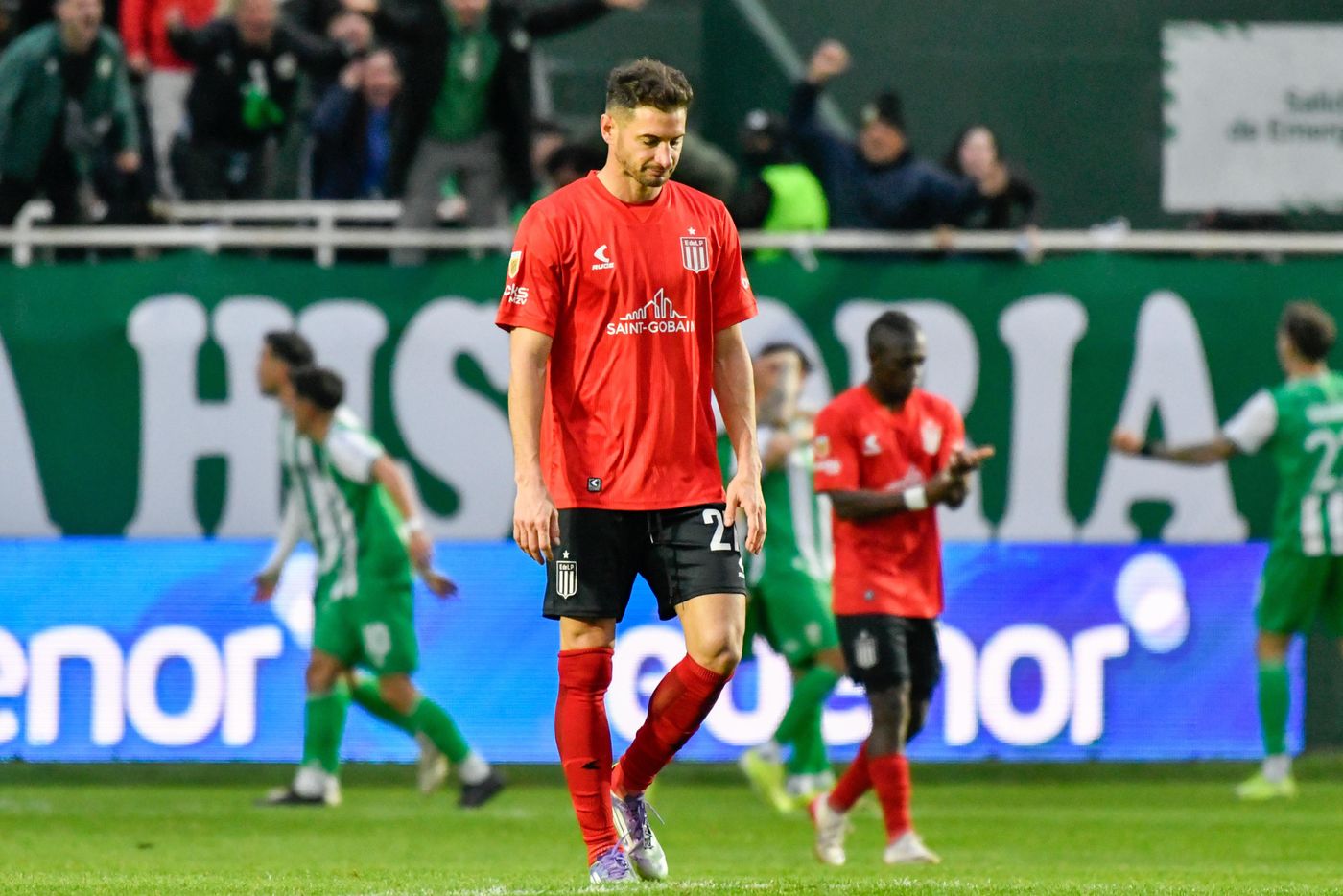 Estudiantes Banfield Alario derrota