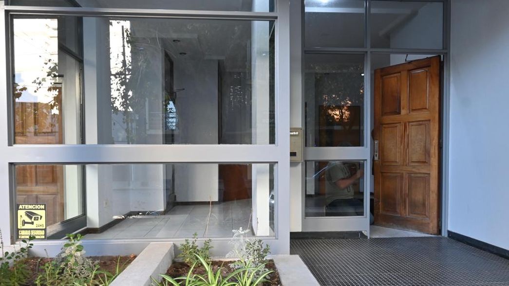 Vecinos denuncian otro golpe maestro en un edificio del centro de La Plata