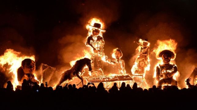 volvio geomunecos con el mapa de donde estaran los momos de ano nuevo en la plata