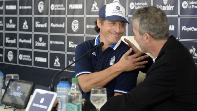 el representante de troglio dio detalles de la rescision entre gimnasia y el dt