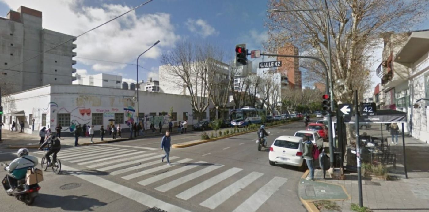 1528913701163.jpg?&cw=1920&ch=950