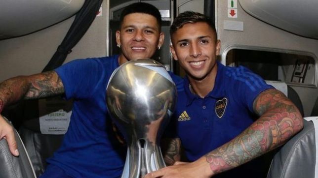 marcos rojo se llevo la copa argentina a su casa y se paseo por las calles