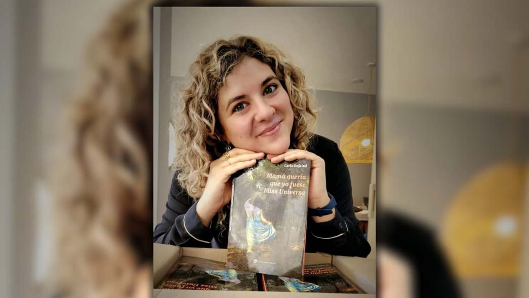 Carla Rojkind presenta en La Plata su primer libro que explora maternidad y relaciones familiares