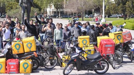 Deliveries de Glovo y Pedidos Ya marcharán por el centro platense para pedir seguridad