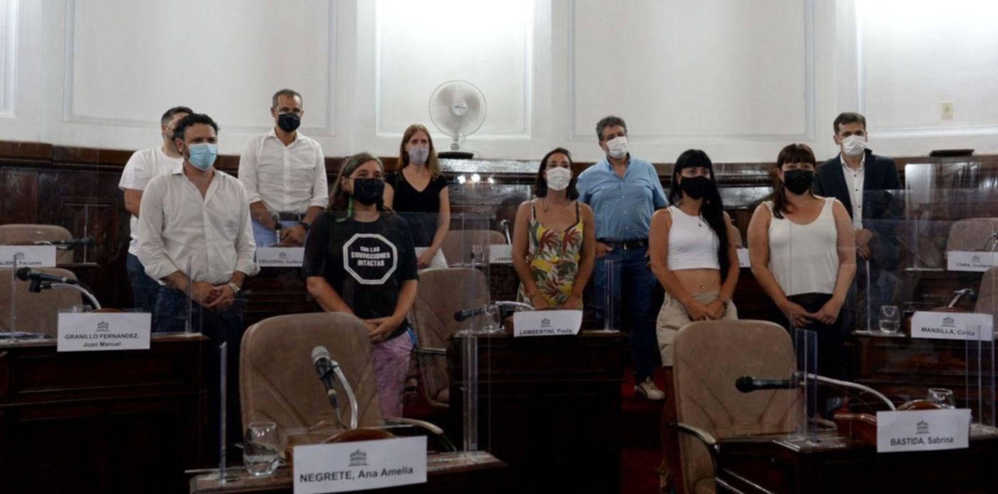 1640989386127.jpg?x=11&y=165&width=1472&height=736&rotate=0&scaleX=1&scaleY=1&ow=1500&oh=996&&cw=1920&ch=950