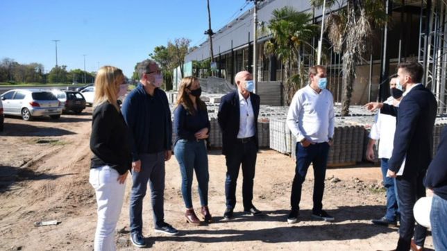 avanza la construccion del paseo de gonnet con oficinas, locales y un polo gastronomico