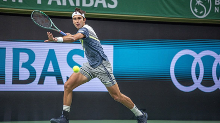 Tomás Etcheverry cayó ante Lorenzo Musetti en Viena y se despidió del certamen