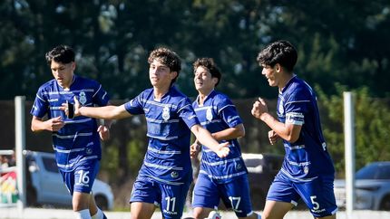El hijo de Milton Casco brilla en Gimnasia: Gianluca marcó otro hat trick y confirma su gran presente