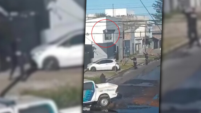 asi fue el tiroteo entre el barrabrava de los andes y ocho policias desde la terraza de su casa