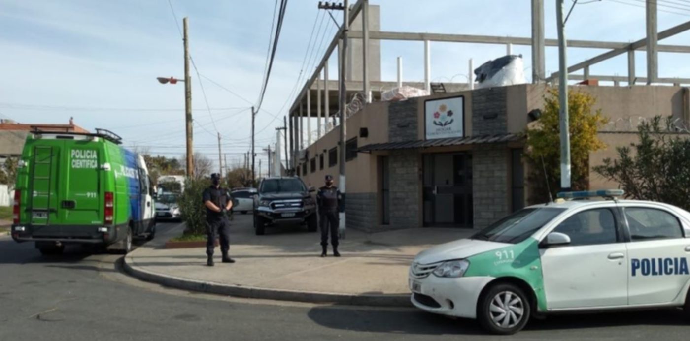 1590775968430.jpeg?x=10&y=95&width=1028&height=515&rotate=0&scaleX=1&scaleY=1&ow=1040&oh=780&&cw=1920&ch=950